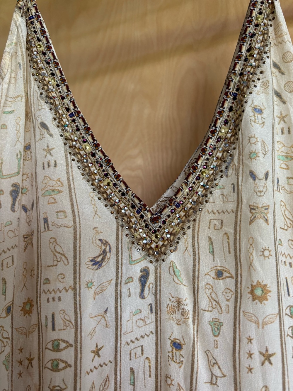 Camilla Valley of the Queens Silk Cami Tank Top Sz 2 Egyptian Beaded V-Neck - Picture 3 of 5